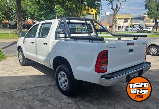 Camionetas - Toyota Hilux 2007 Diesel 220000Km - En Venta