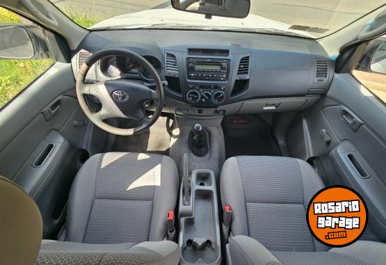 Camionetas - Toyota Hilux 2007 Diesel 220000Km - En Venta