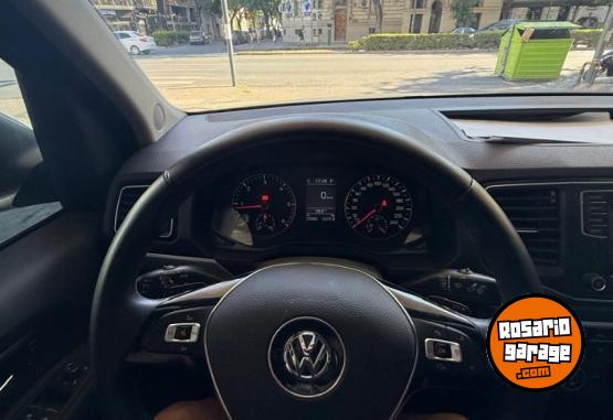 Camionetas - Volkswagen AMAROK/HIGHLINE 2023 Diesel 23000Km - En Venta