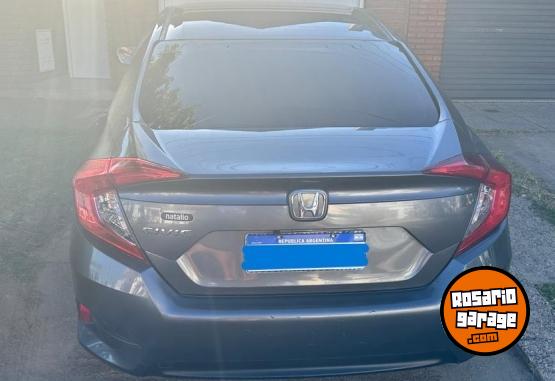 Autos - Honda Civic 2019 Nafta 100000Km - En Venta