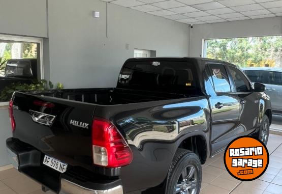 Camionetas - Toyota SR 2021 Diesel 84000Km - En Venta