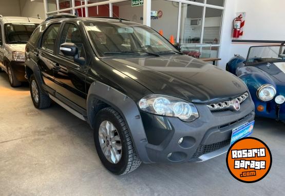 Autos - Fiat PALIO ADVENTURE WEEKEND 2015 Nafta 125000Km - En Venta