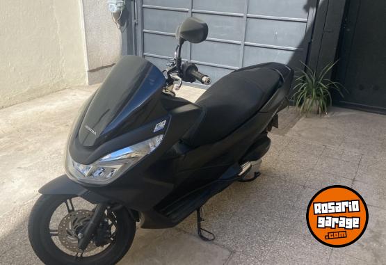 Motos - Honda PCX 2018 Nafta 13500Km - En Venta