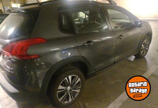 Autos - Peugeot 2008 2021 Nafta 46000Km - En Venta