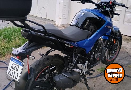 Motos - Hero Hero Hunk 160 R 2023 Nafta 12000Km - En Venta