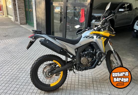 Motos - Voge Voge 300 rally 2023 Nafta 3700Km - En Venta