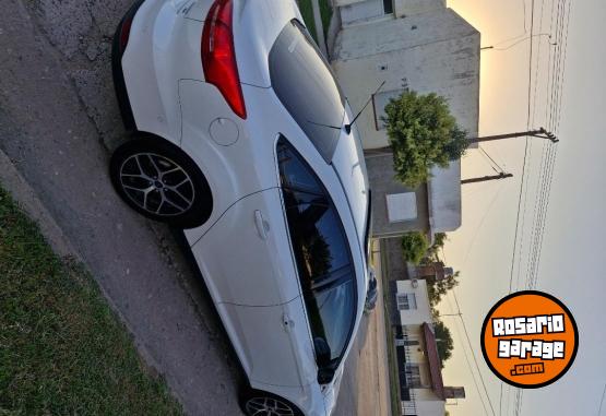 Autos - Ford Focus 2017 Nafta 75000Km - En Venta