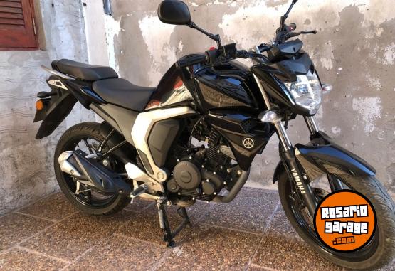 Motos - Yamaha Fi 150 inyeccin 2022 Nafta 20000Km - En Venta