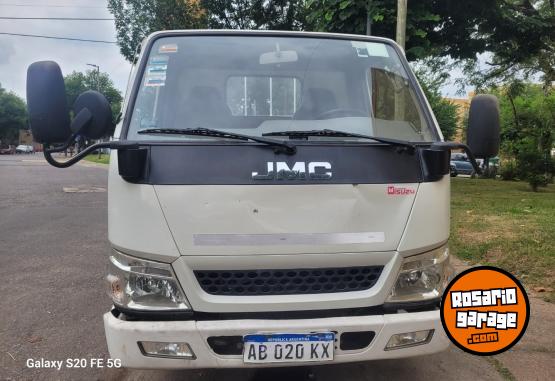 Camiones y Gras - Mod 2017 motor izusu JMC - En Venta