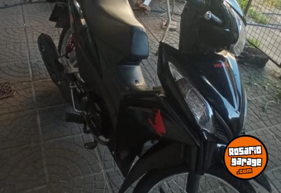 Motos - Honda Wave 2022 Nafta 9000Km - En Venta