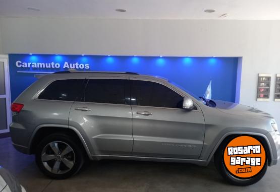 Camionetas - Jeep GRAND CHEROKEE OVERLAND 2013 Nafta 91200Km - En Venta