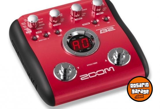 Instrumentos Musicales - Vendo pedalera de bajo Zoom B2 inmaculada, - En Venta