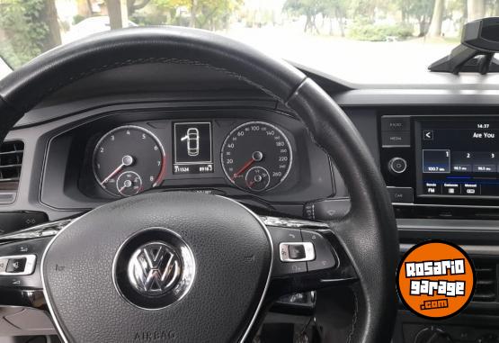 Autos - Volkswagen Virtus 2018 2018 Nafta 212000Km - En Venta