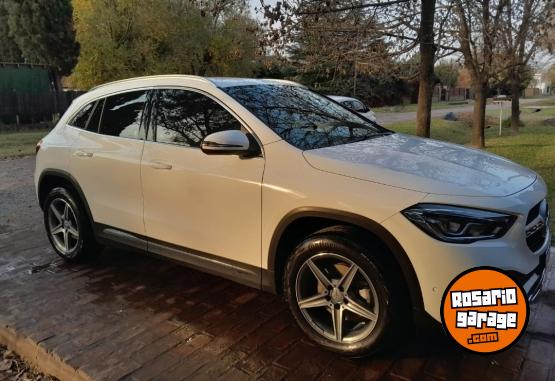 Autos - Mercedes Benz GLA 200 2021 Nafta 30000Km - En Venta