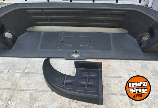 Accesorios para Autos - PARAGOLPE TRASERO COMPLETO ORIGINAL S-10 HIGH COUNTRY 2019 - En Venta