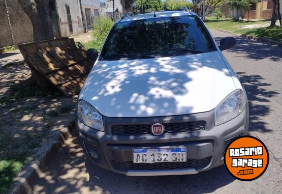 Utilitarios - Fiat Strada working 2017 Nafta 150000Km - En Venta