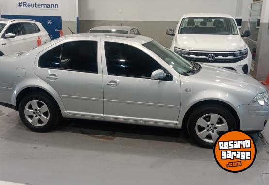 Autos - Volkswagen BORA 2.0 TRENDLINE 2012 Nafta 120000Km - En Venta