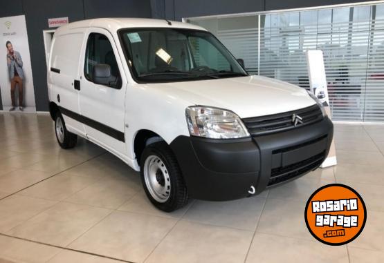 Utilitarios - Citroen Berlingo furgn business 2024 Diesel 0Km - En Venta