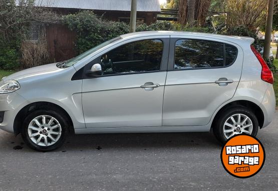 Autos - Fiat Palio Attractive 2016 Nafta 110000Km - En Venta