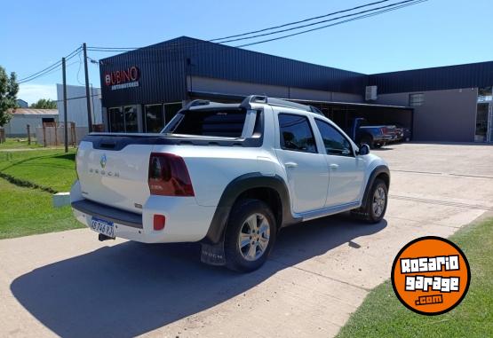 Camionetas - Renault Oroch Outsider Plus 2.0 2017 Nafta 114200Km - En Venta