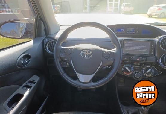 Autos - Toyota Etios XLS 1.5 MT 5P 2018 Nafta 92000Km - En Venta