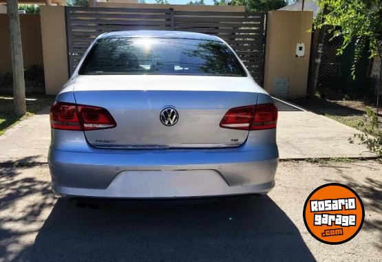 Autos - Volkswagen Passat 2014 Nafta 150000Km - En Venta