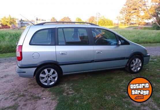 Autos - Chevrolet Zafira GLS 2009 GNC 206000Km - En Venta