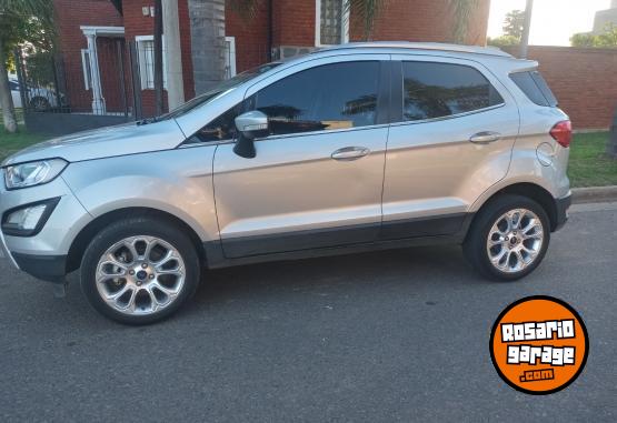 Camionetas - Ford Ecosport Titanium. 2019 Nafta 60000Km - En Venta