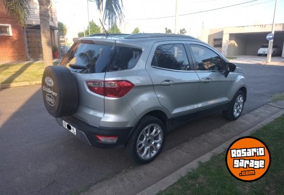 Camionetas - Ford Ecosport Titanium. 2019 Nafta 60000Km - En Venta