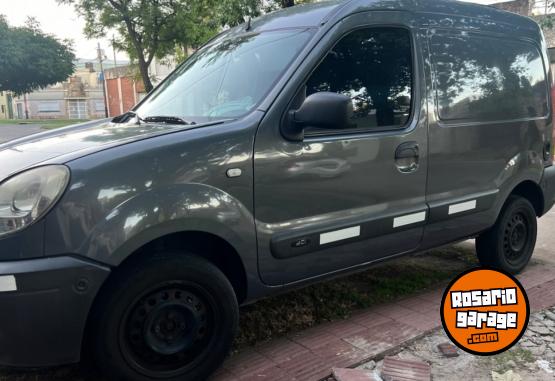 Utilitarios - Renault 2011 2011 Diesel 150000Km - En Venta