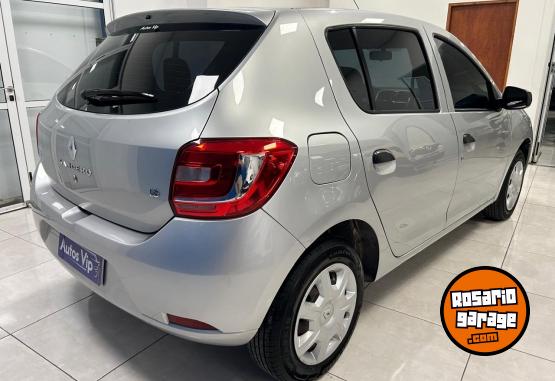 Autos - Renault SANDERO AUTHENTIC 2017 GNC 62000Km - En Venta