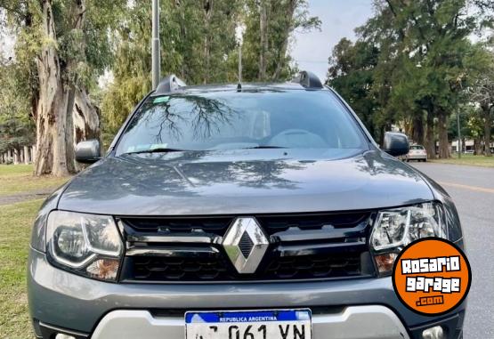 Camionetas - Renault Duster privilege 2017 Nafta 90000Km - En Venta