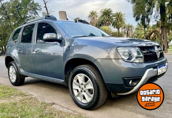 Camionetas - Renault Duster privilege 2017 Nafta 90000Km - En Venta