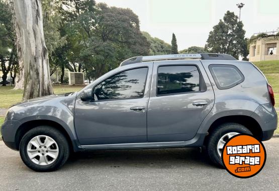 Camionetas - Renault Duster privilege 2017 Nafta 90000Km - En Venta