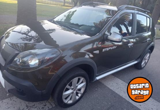 Autos - Renault Sandero stepway impecable 2013 Nafta 130000Km - En Venta