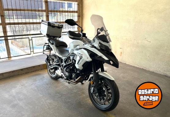 Motos - Benelli TRK 502 2024 Nafta 6000Km - En Venta