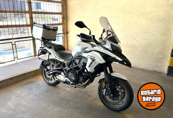 Motos - Benelli TRK 502 2024 Nafta 6000Km - En Venta