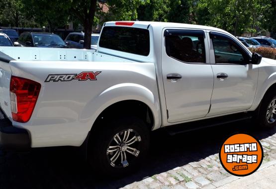 Camionetas - Nissan Frontier S 4x2 MT 2.3 D 2023 Diesel 3000Km - En Venta