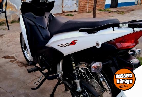 Motos - Honda 110 2024 Nafta 7400Km - En Venta