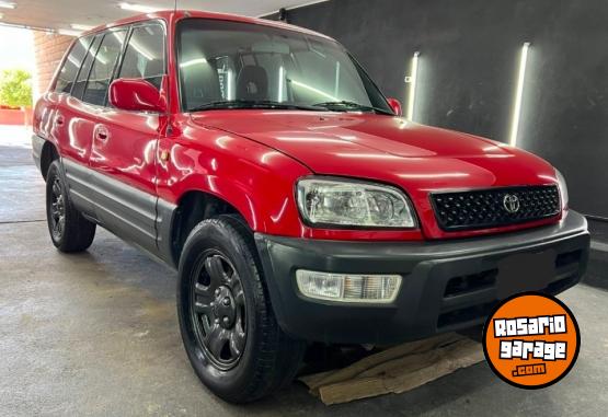 Camionetas - Toyota Rav 4 1999 Nafta 322000Km - En Venta