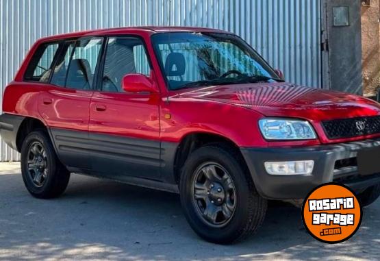 Camionetas - Toyota Rav 4 1999 Nafta 322000Km - En Venta