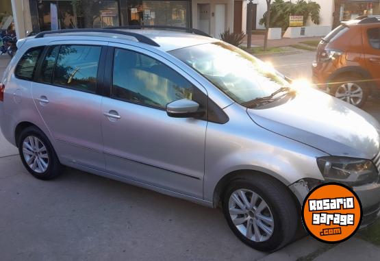 Autos - Volkswagen Suran 1.6 Highline 2013 Nafta 320000Km - En Venta