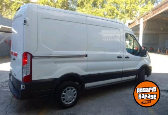 Utilitarios - Ford Transit 2.2 tdci 2021 Diesel 68000Km - En Venta