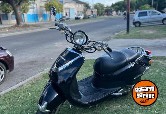 Motos - Guerrero Andiamo 150cc 2018 Nafta 14000Km - En Venta