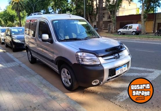 Utilitarios - Peugeot Partner patagnica 2016 Diesel 105000Km - En Venta