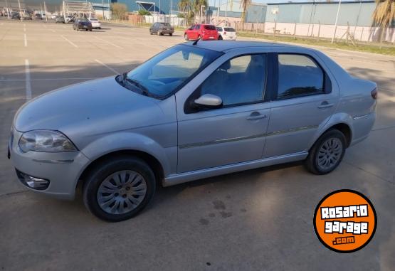 Autos - Fiat Siena atractive 1.4 2010 Nafta 200000Km - En Venta