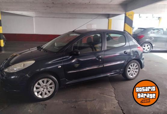 Autos - Peugeot Peugeot 207 Compact 1.6 5 2011 Nafta 112000Km - En Venta