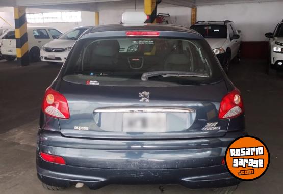 Autos - Peugeot Peugeot 207 Compact 1.6 5 2011 Nafta 112000Km - En Venta