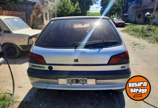 Autos - Peugeot 306 XR 1997 Nafta 255000Km - En Venta