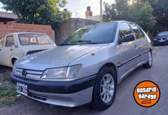 Autos - Peugeot 306 XR 1997 Nafta 255000Km - En Venta